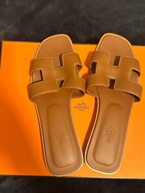Hermes Oran Sandals - Gold colour - for sale